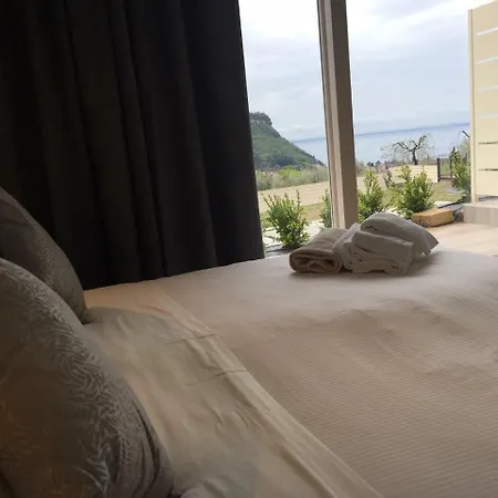 Villa Brusadela Suites Garda Garda  Exterior photo